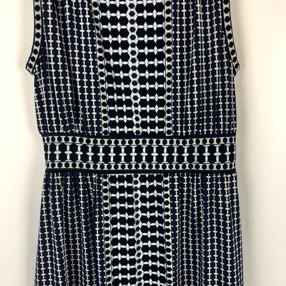 Max Studio Black & Blue Print High Neck Midi Dress - Size XS - Picture 3 of 9